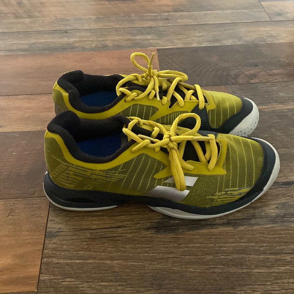 Babolat Jet All Court running shoes size 4.5